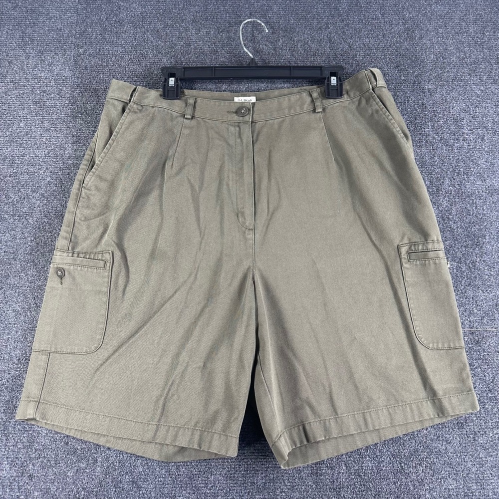 L.L.Bean Cargo Shorts Womens 18 Regular Olive Green Cotton Original Fit Outdoor